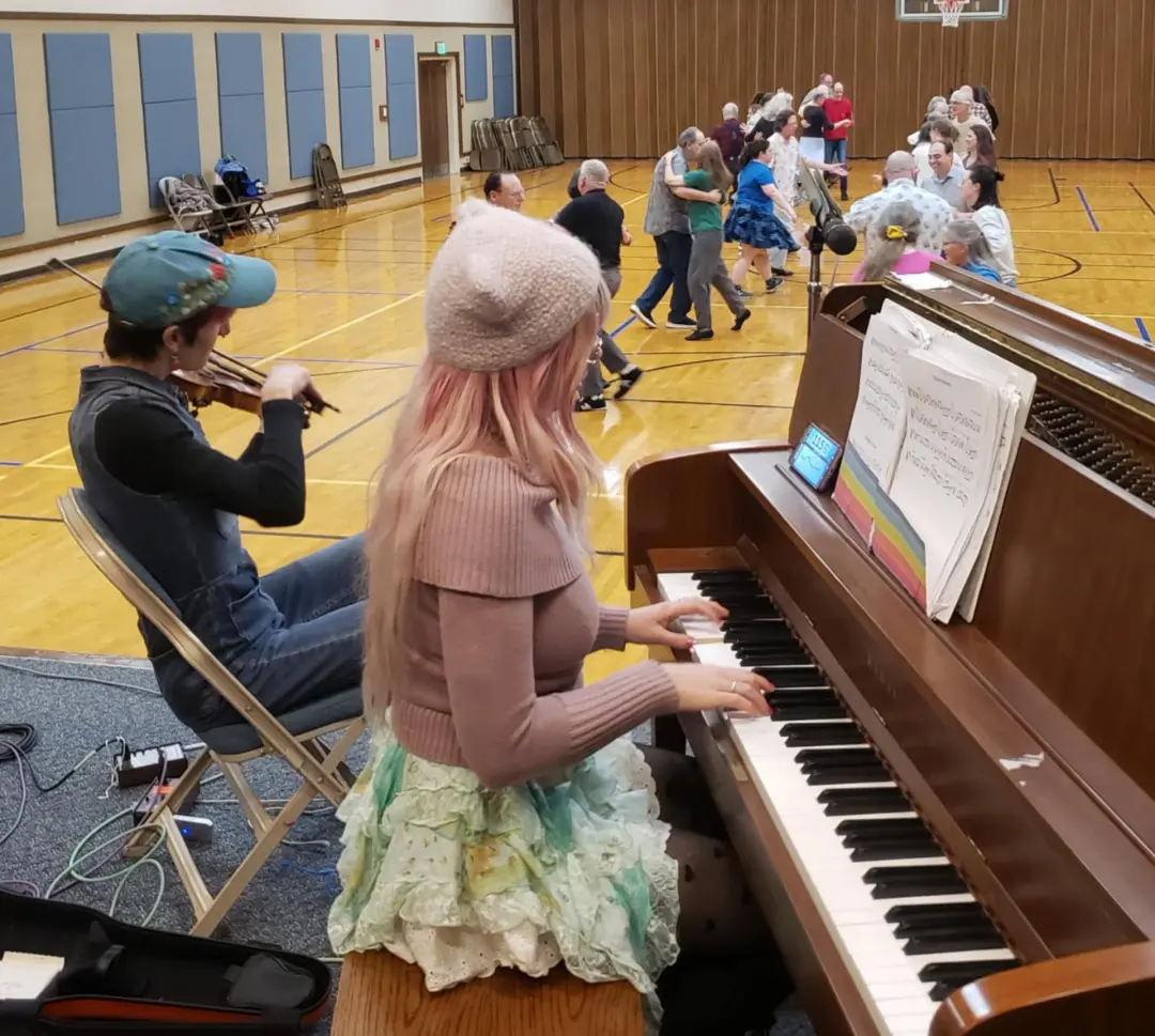 Contra Dance