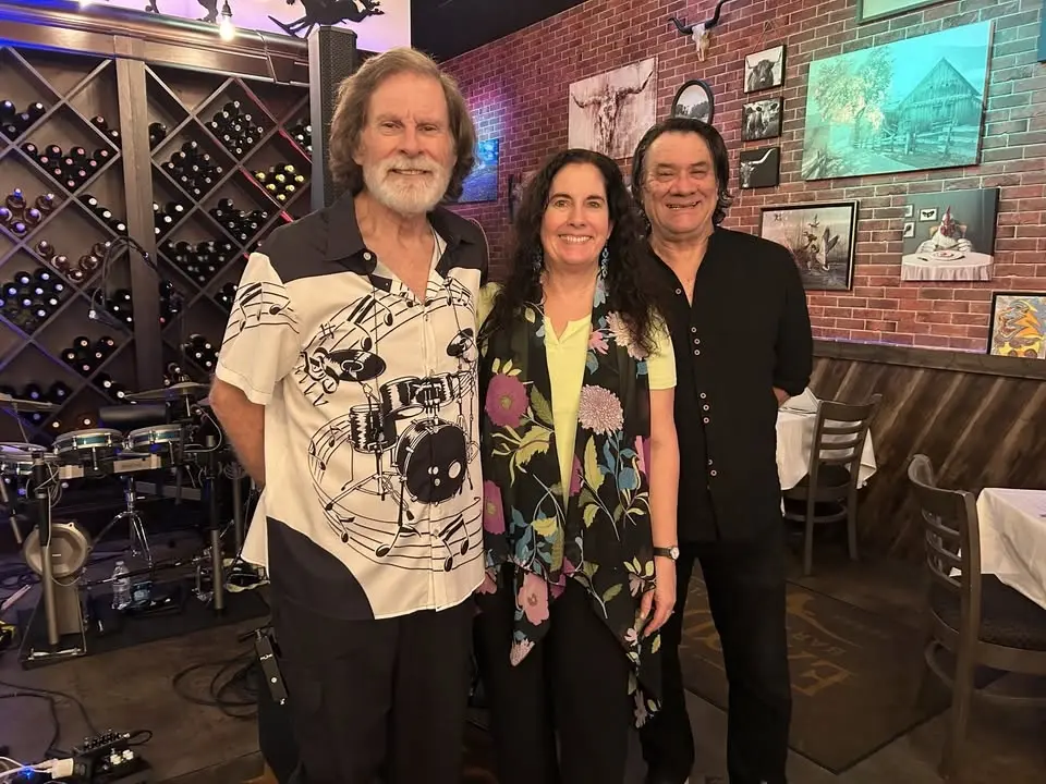 Suzanne's Band's Trio Show @ Exodus Bar & Grill