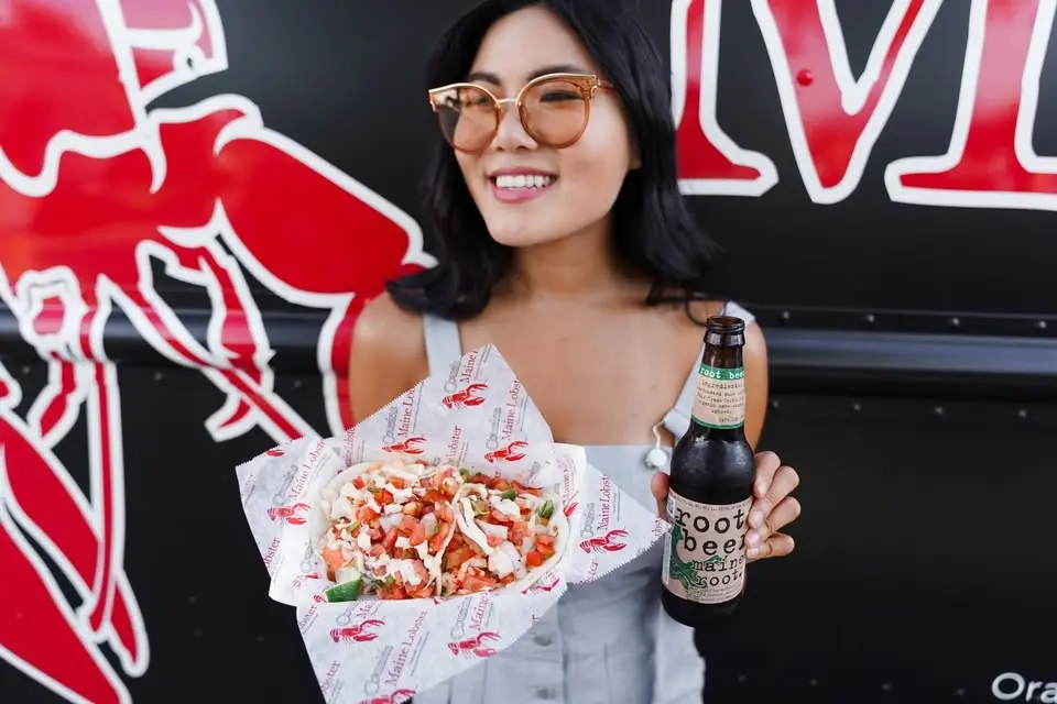 Cousins Maine Lobster at 21216 NW Fwy Building