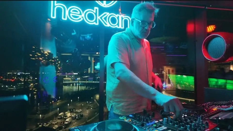 Hedkandi Present The DJ Sessions With CJ Cooper & Sam The Drum