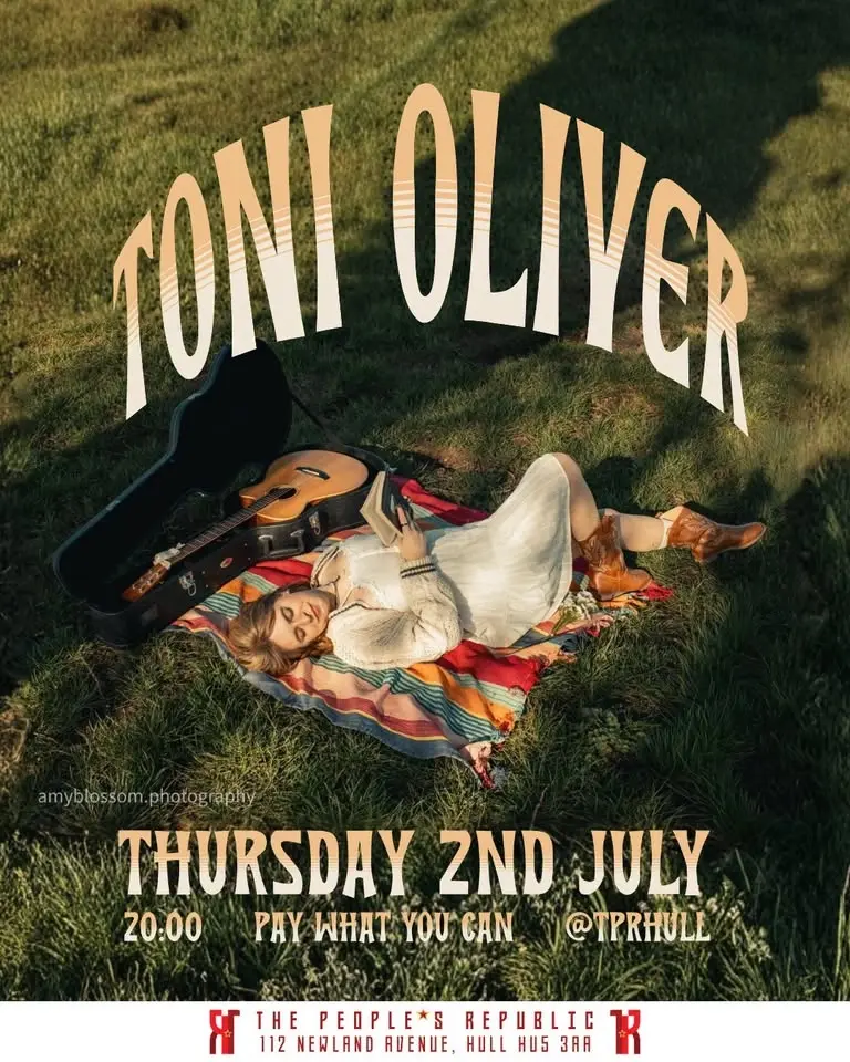 Live: Toni Oliver & Friend