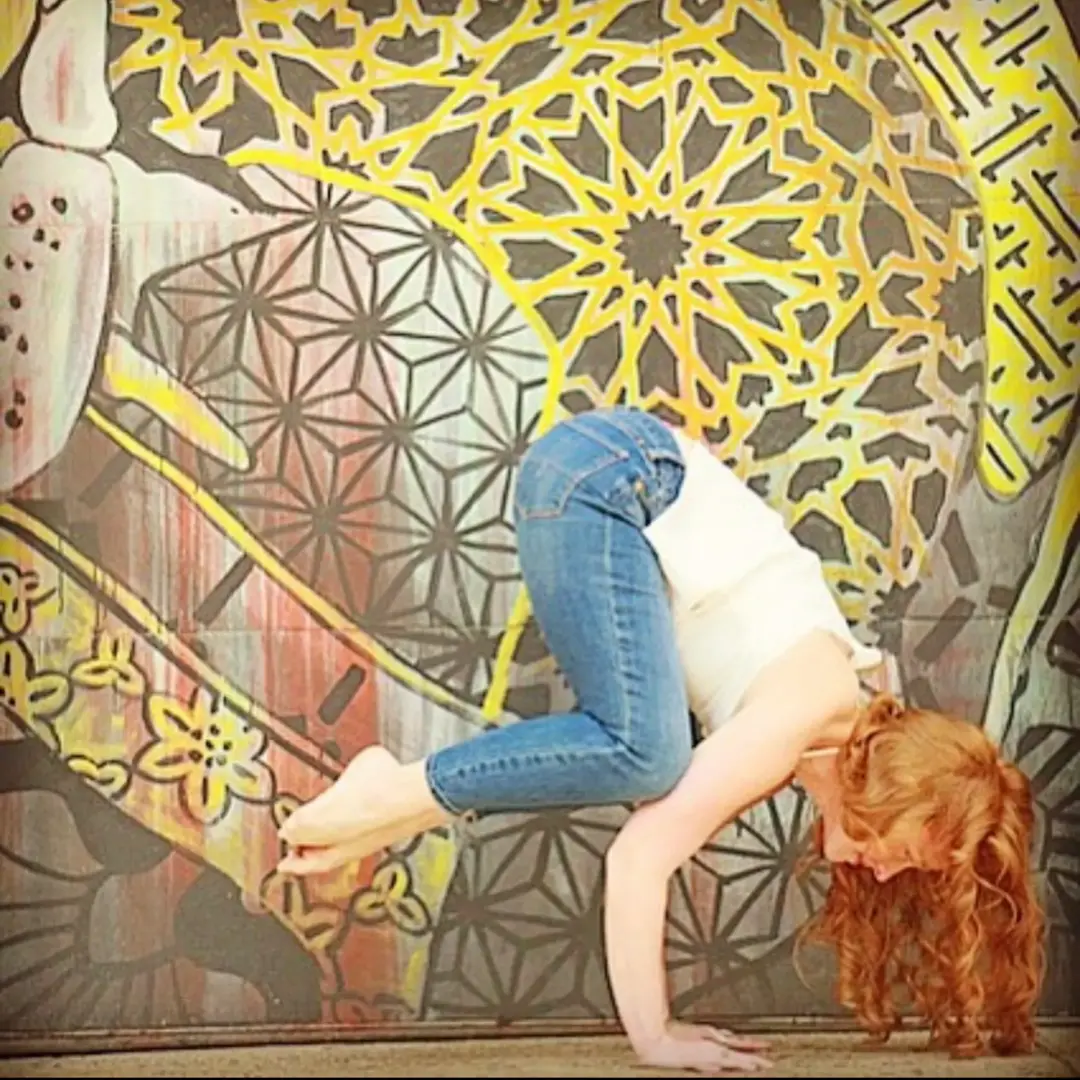 MOVE ♡ Yoga Flow w/ Cassie Ray