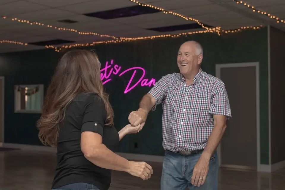 Country Swing Floorplay*