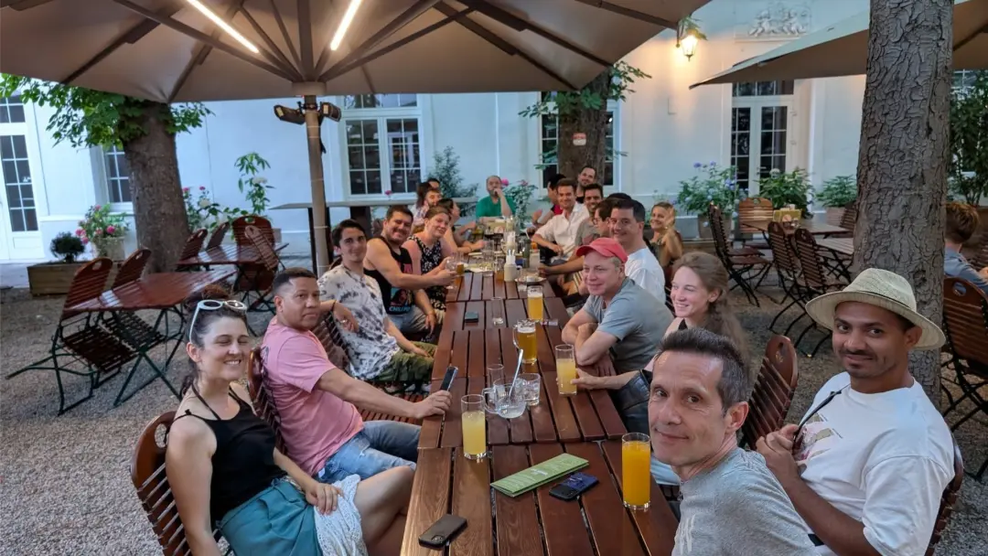 Café de la Lengua Española (en The Long Hall Bar)