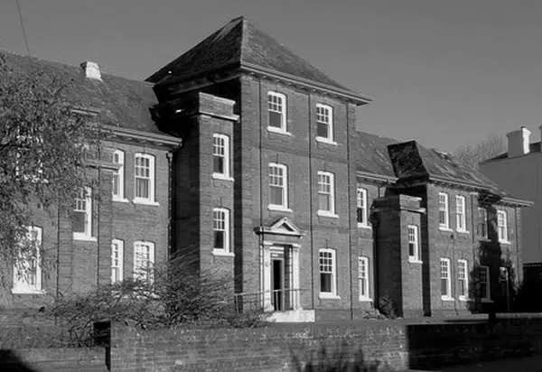 A History of Exeter Hospitals