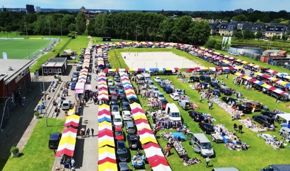 Openlucht Vlooienmarkt & Kofferbakverkoop | Apeldoorn 