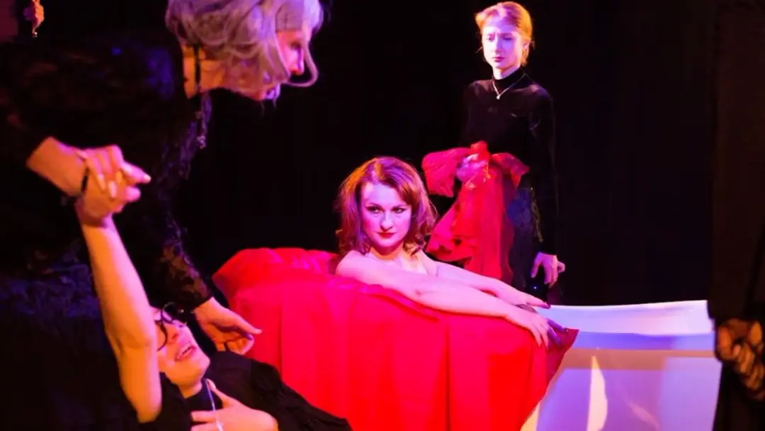 HER STAGE FESTIVAL: 8 Women