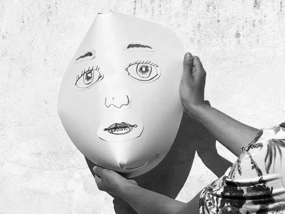 Behind the mask (atelier ado 15-20 ans)