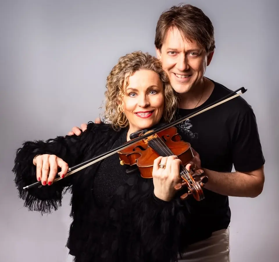 Sommarmusik i Österåkers kyrka - Johanna och Thomas Widén