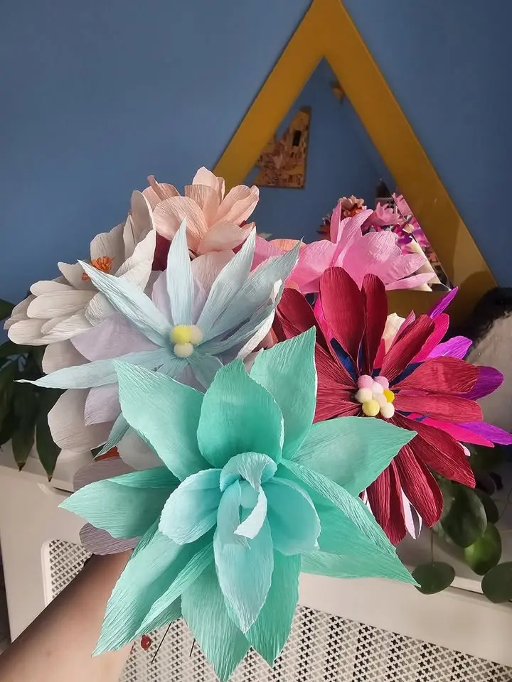 WORKSHOP: Crepeblomster for begyndere // Crepe flowers for beginners