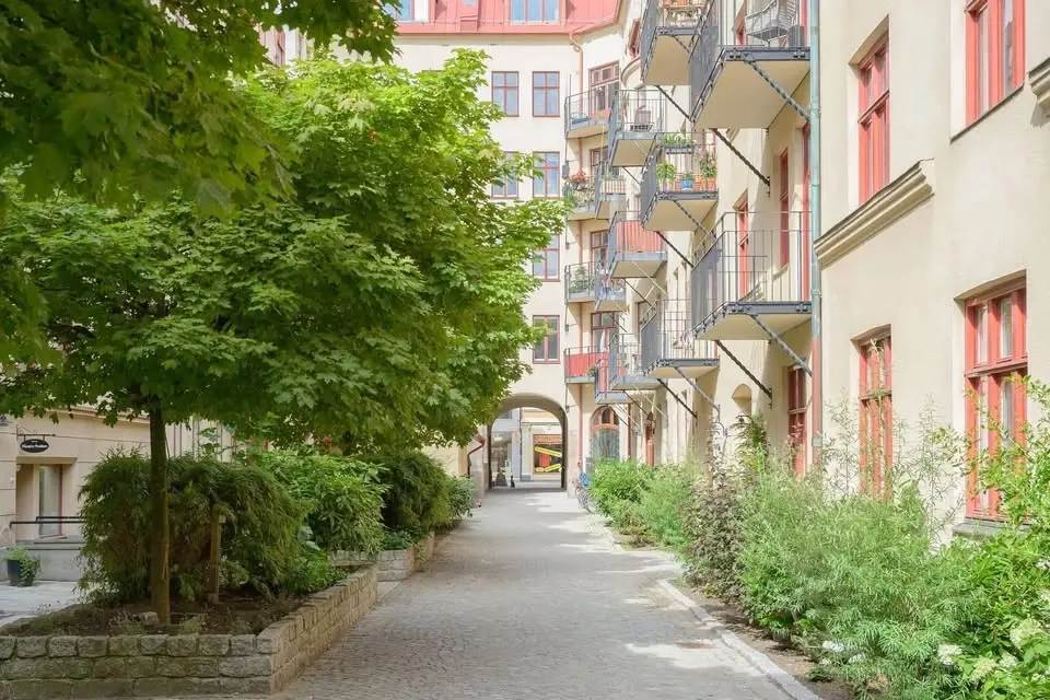 Gårdsloppis på Brogatan