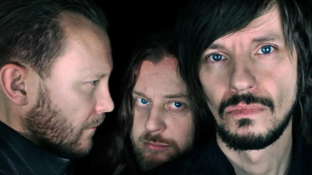 Sator Trio support Emile Kiesbye