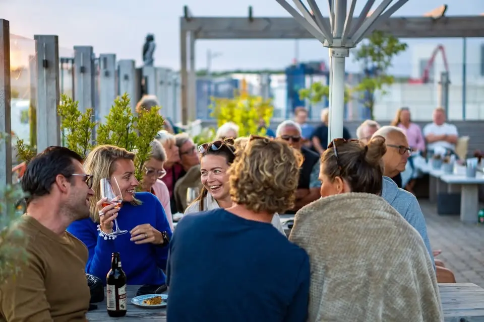 Trubadurkväll med Moules Frites på Lotsen