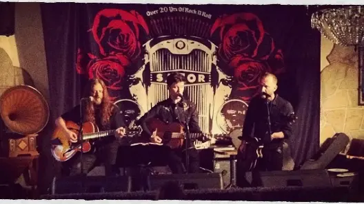Sator Trio