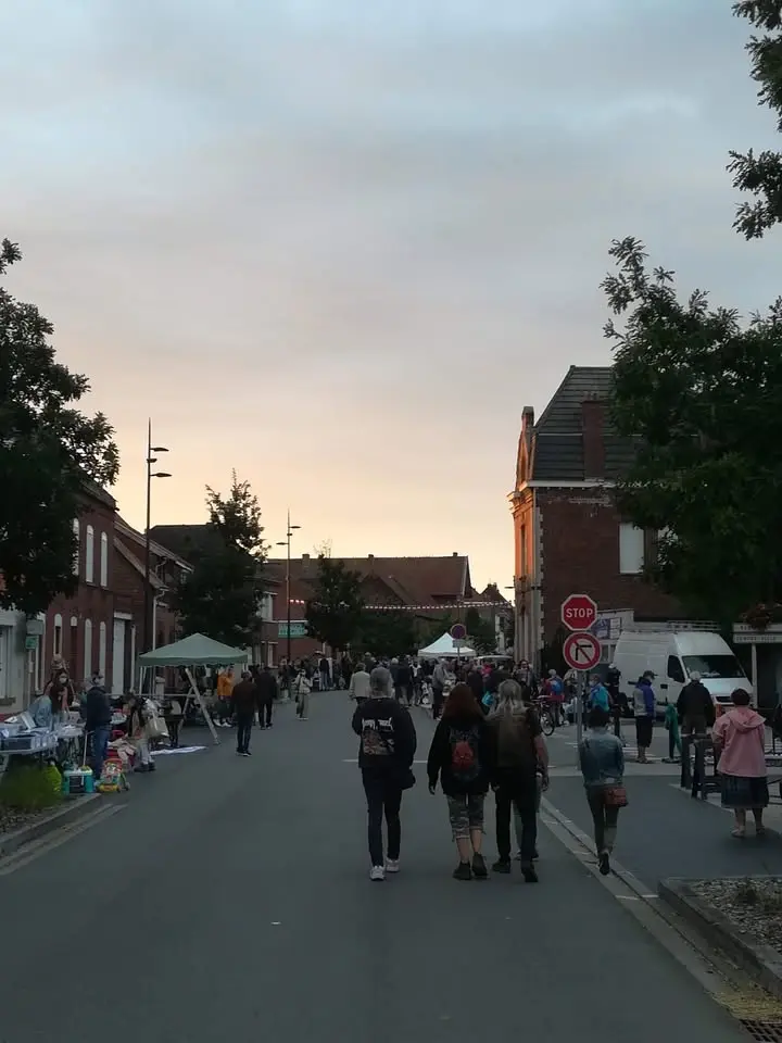 Vide-greniers à Cantin