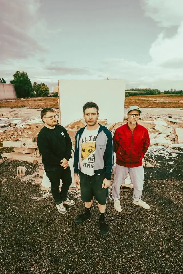 IT IT ANITA + KrashKarma + Send Me Love Letter I Indie-punk
