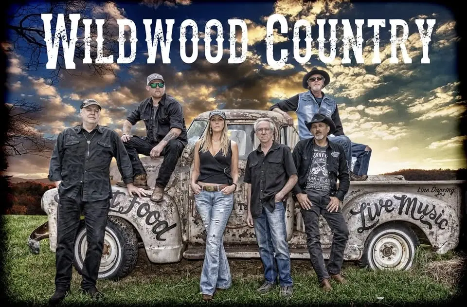 WildWood Country @ Bandito Barney's Beach Club