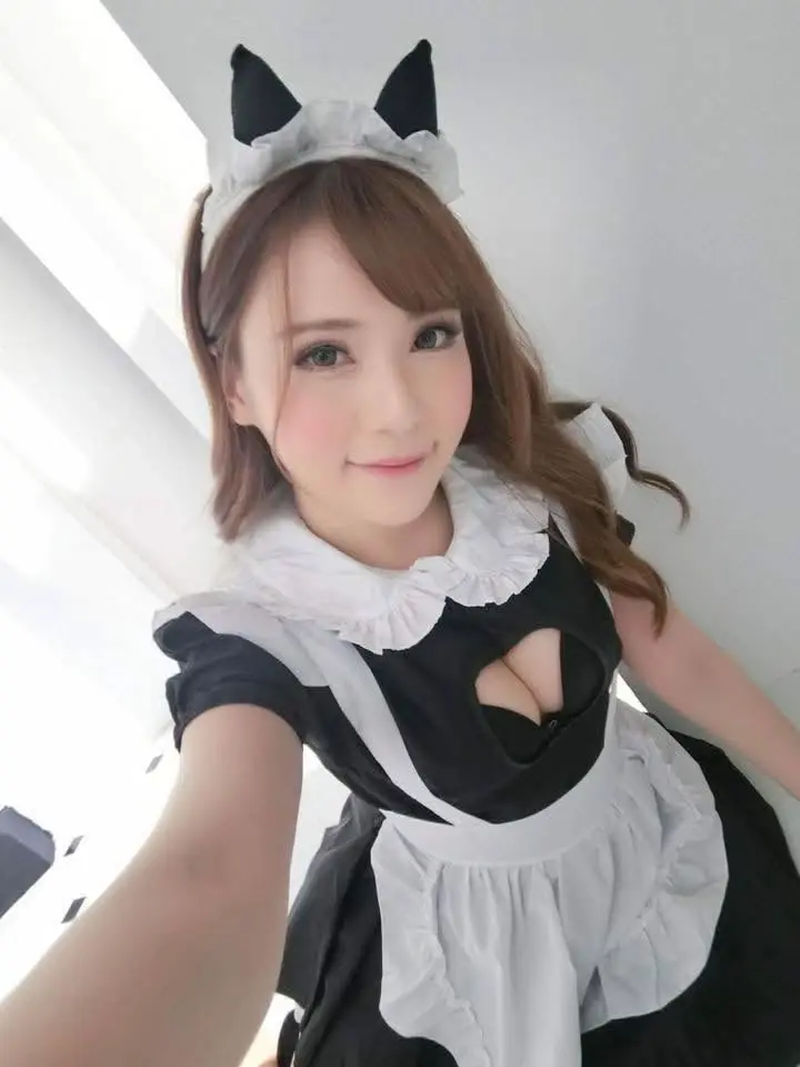7/12(星期日)許睿瑜-睿咩 早10點性感時裝+午場內衣棚拍