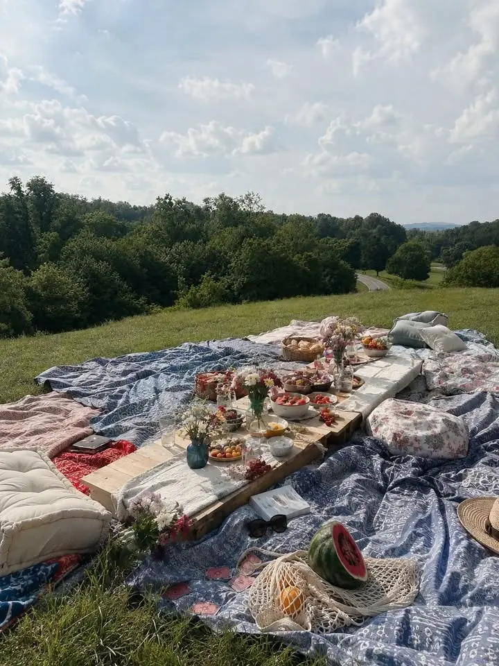 Nature Reset: Yoga, Breathwork and Mini Massages