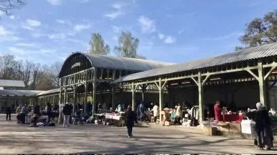 Loppmarknad i Brunnshallarna Ronneby