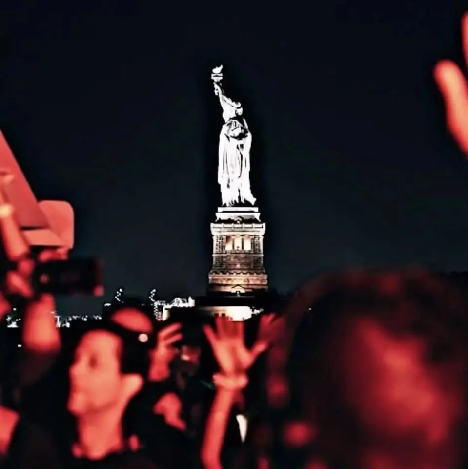 NYC HIP HOP VS REGGAE® SATURDAY MIDNIGHT YACHT PARTY CRUISE PIER 36 2026
