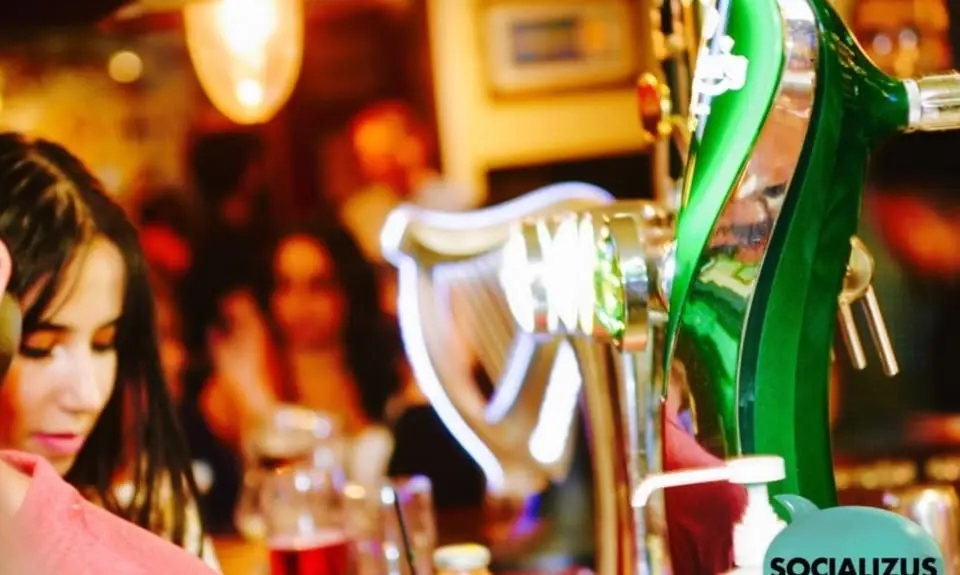 Pubsurfing coming soon⭐ Saturday Apero in a famous avenue⭐ Ⓜ️ Bonne Nouvelle, adress on socializus