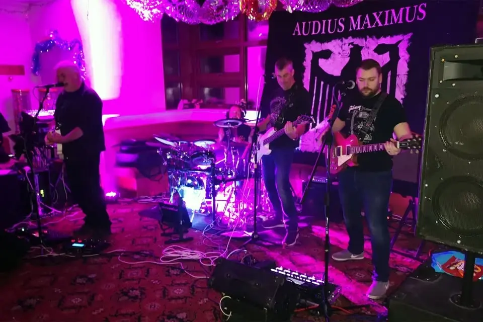 LIVE MUSIC - Audius Maximus