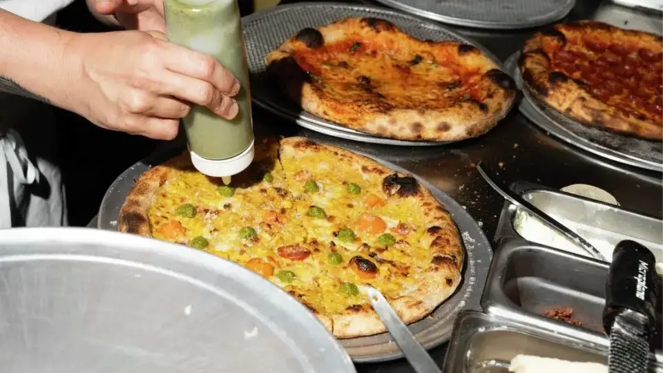[Dinner] Jules: Pizza (Table for Four)