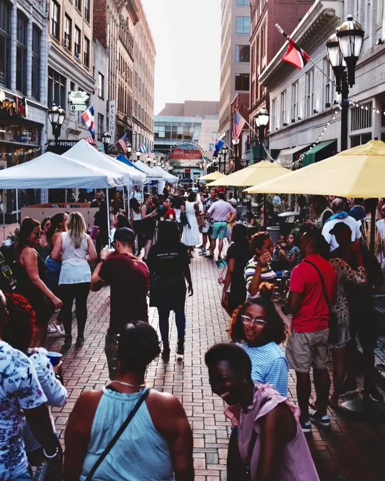 Pratt Street Night Market ✨