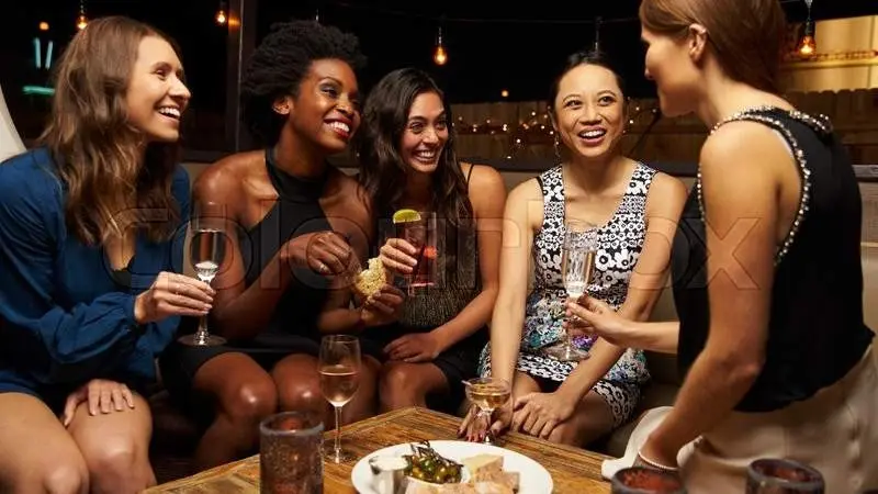 BFF♀️ Meet Women Friends Near You 🧍♀️