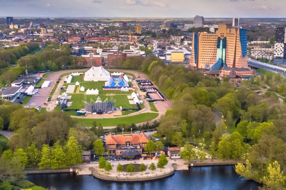 Mega VLOOIENMARKT & KOFFERBAKVERKOOP | Groningen