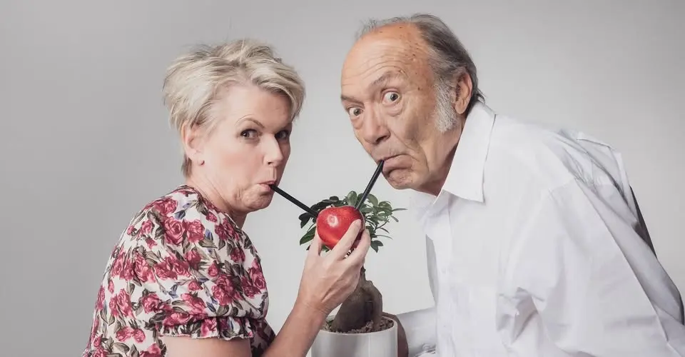 EERSTE VIR ALLES- met FRANK OPPERMAN & MARGIT MEYER-RODENBECK; Teks en regie: WESSEL PRETORIUS (Geen