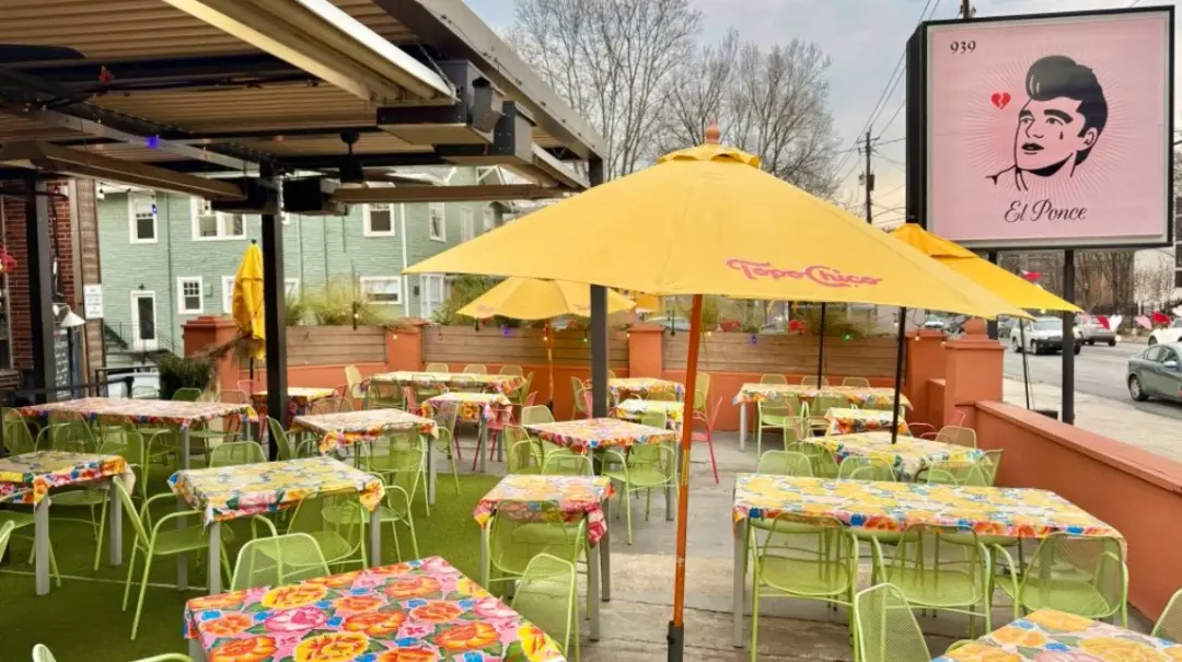 Southern Sips Happy Hour at El Ponce