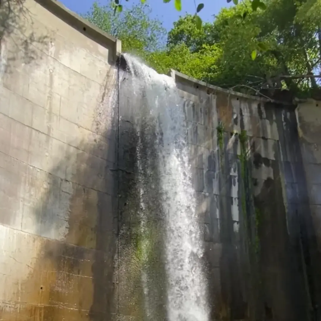 Brown Mountain Dam