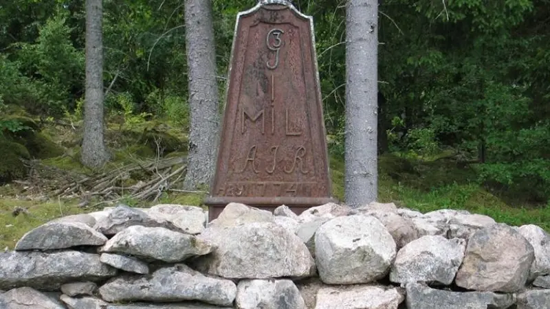 Milstenar, väghållning, gästgiverier och skjutshåll- filmad föreläsning