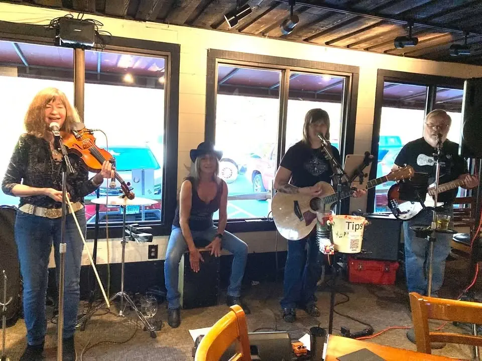 Unbroken Glass LIVE at Chuck's Steak House