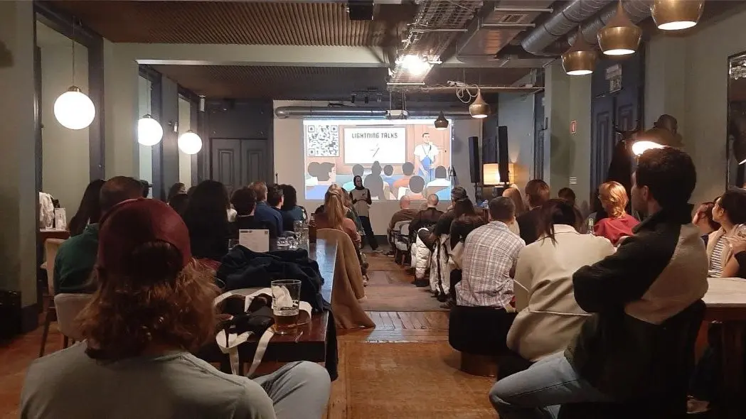 Lightning Talks đĄâĄ @Tribe Social Club