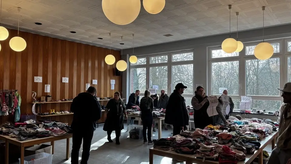 Klamottikum – Kinderkleidung & Spielzeug
