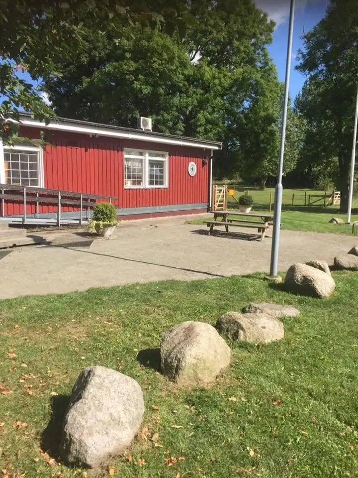 Blåbärs- och Hallontävling i Svedala (Skåne)