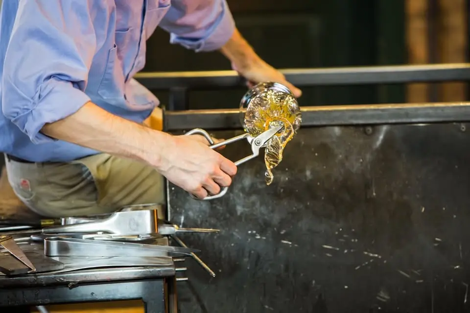 Glass Artist in Residence: Jason Christian