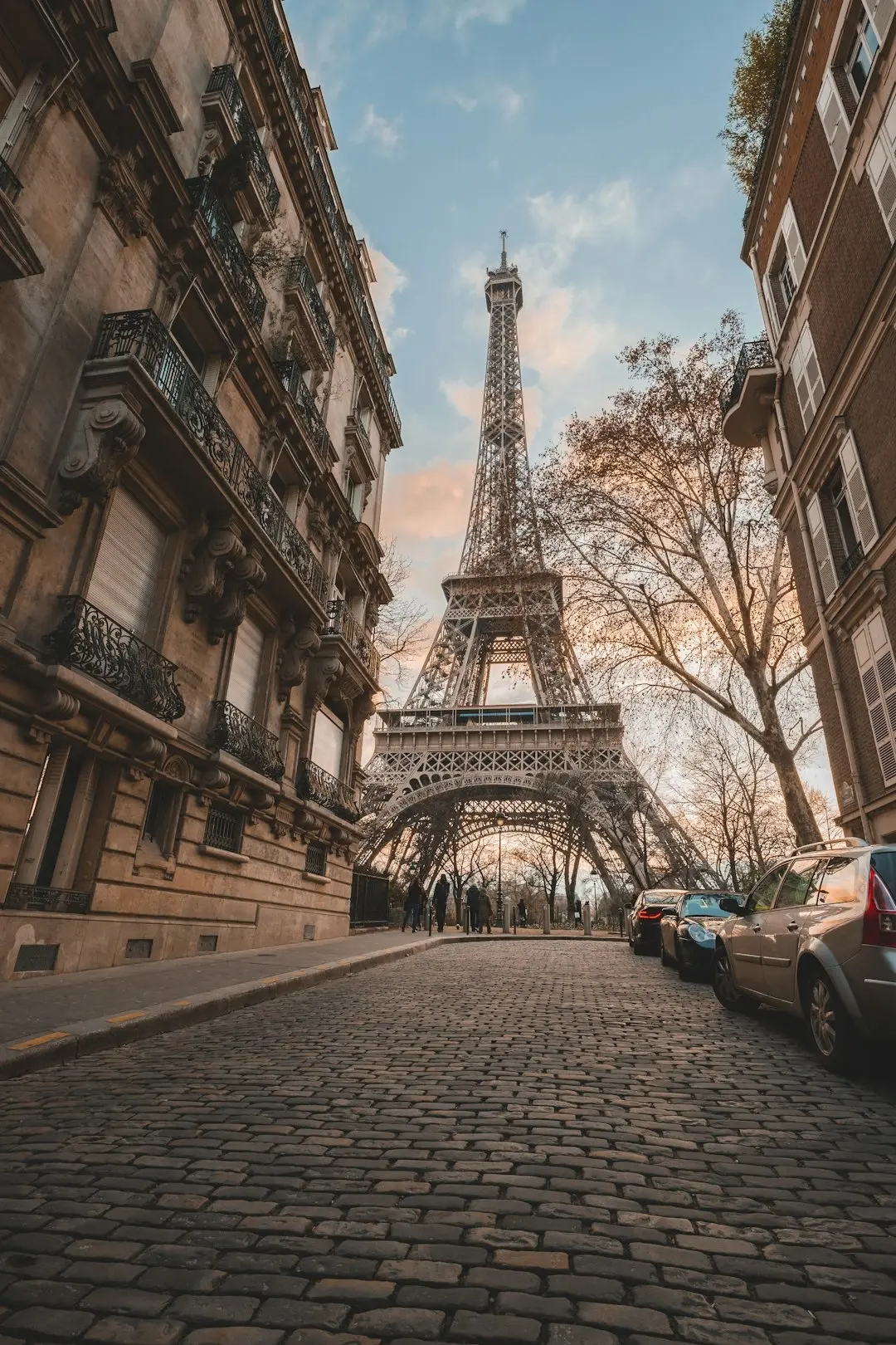 BERLIndians x Paris