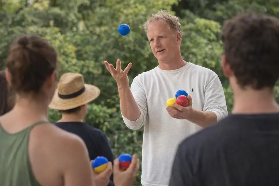 Movement at the Museum - Learn to Juggle