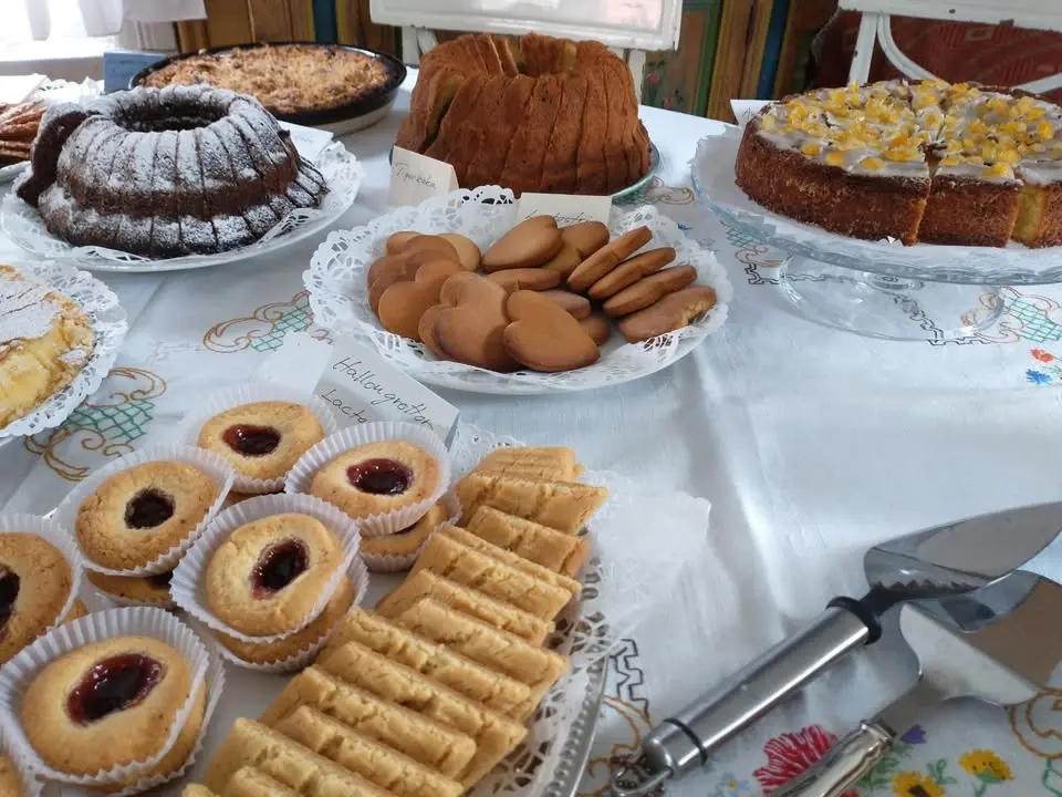 Fruntimmersveckans kafferep / Naistenviikon kahvikutsut / Coffee party