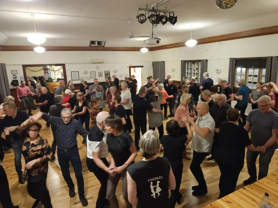 Söndagsdans, 28 juni