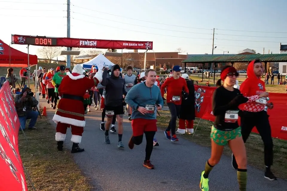 Run Santa Run (Chattanooga, TN)
