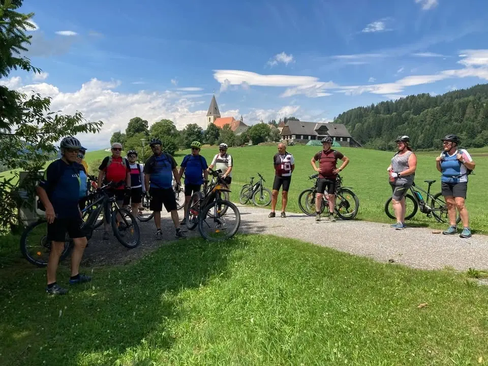 History E-Bike Tour - "Sagenhafte Highlights"
