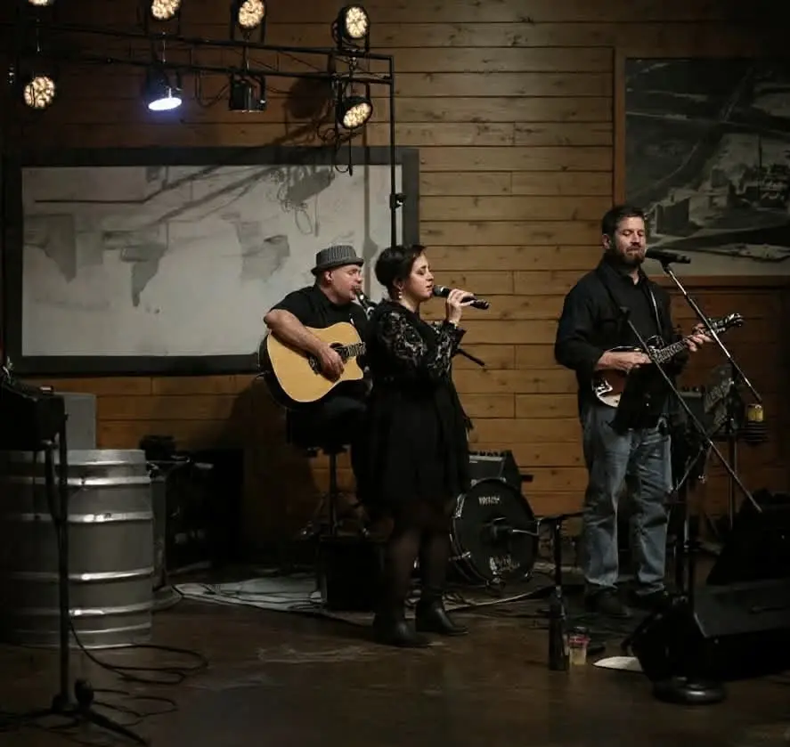 Women of Street Musique - The Hazel James Band