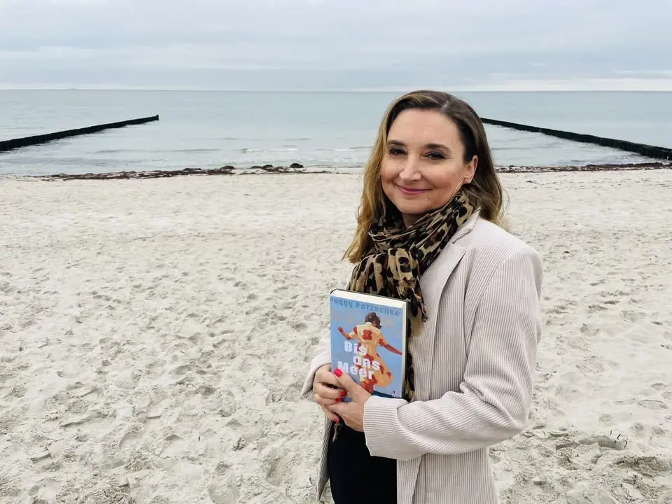 Buch & Wein: Lesung mit Peggy Patzschke „Bis ans Meer“