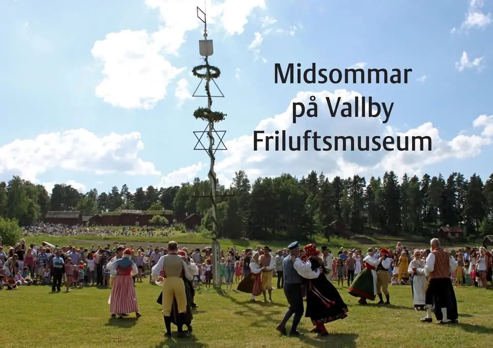 Midsommar på Vallby Friluftsmuseum
