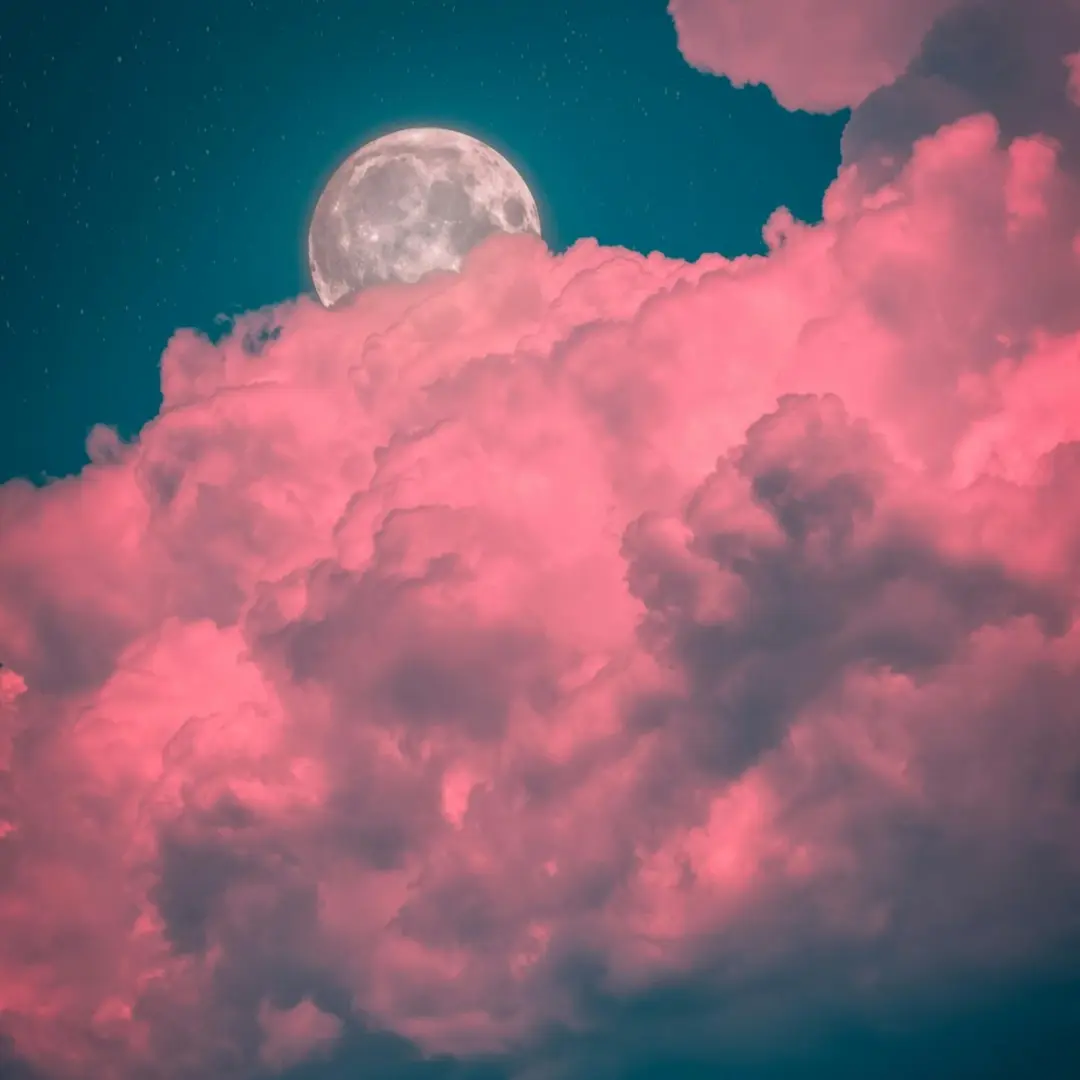 Strawberry Full Moon Walk